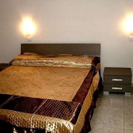 Hr Vapore Gatteo Mare Gatteo a Mare Luaran gambar